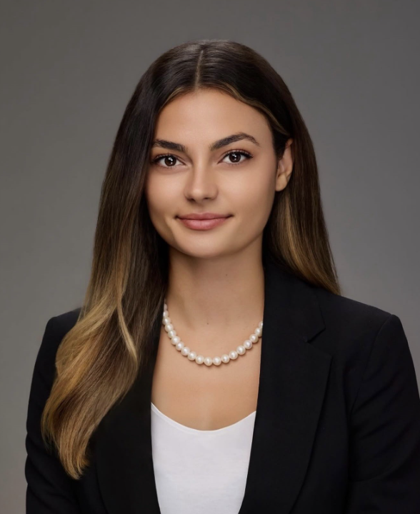 Dicle Ozge Ozgenel